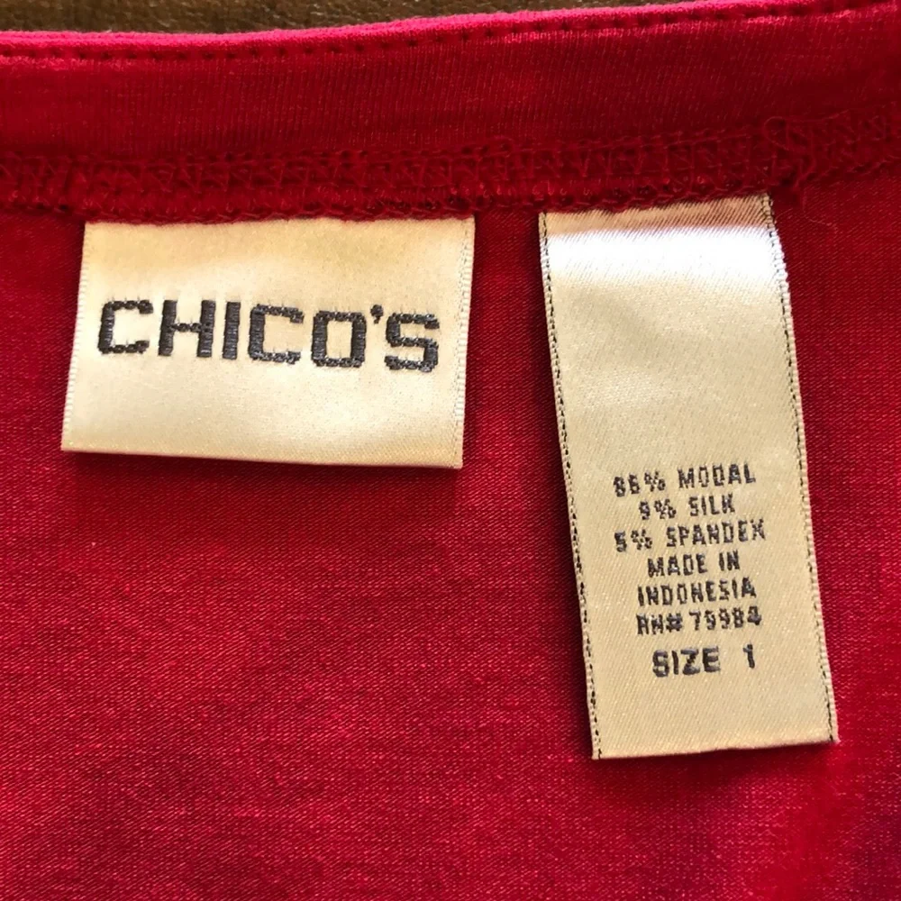 Chico’s Red Short Sleeve Shirt - Picture 5 of 6
